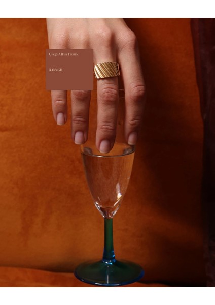 Çizgi Tasarım Altın Yüzük