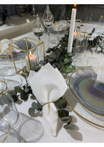 Keten Dokulu Sedefli Simli Beyaz Masa Örtüsü (Peçete Dahil Değil ) fırsatları