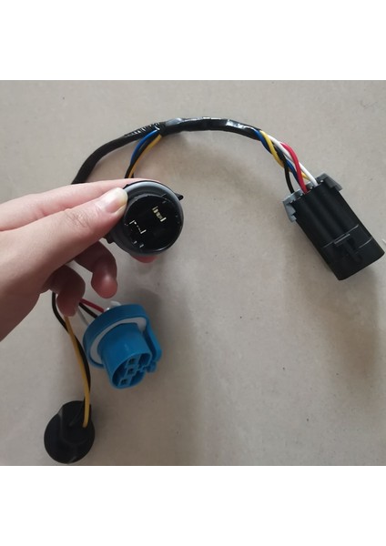 Otomotiv Far Kablo Dışı Soket Adaptör Far Chevrolet Cobalt Pontiac Için Kablo 22740620 22740621 645-205 (Yurt Dışından) fırsatları