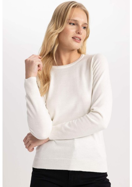 Regular Fit Bisiklet Yaka Yumuşak Dokulu Basic Düz Triko Kazak