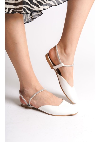 Carolıne Lastikli Ortopedik Rahat Taban Bilekten Taş Detaylı Kadın Babet Ayakkabı Ckt - Beyaz