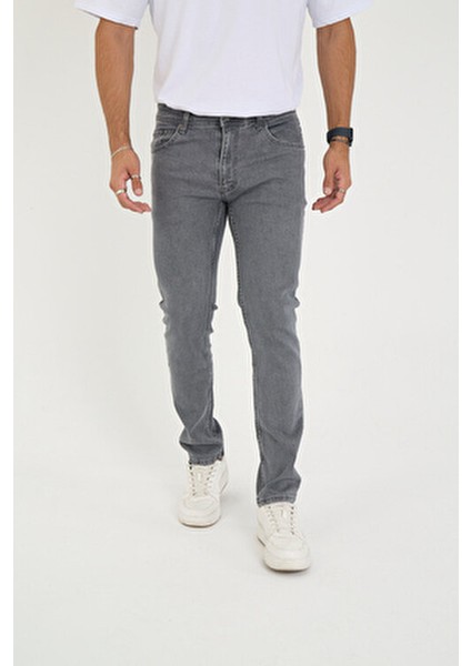 Erkek Likralı Denim Dar Paça Günlük Pantolon Esnek Kumaş ile Şık Tasarım fırsatları
