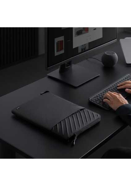 Siyah Tomtoc A10C2D1 13'' Siyah Voyage Serisi Notebook Kılıfı indirimleri