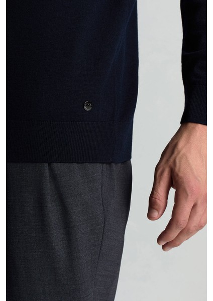 Merino Yün Lupetto Yaka Desenli Lacivert Triko indirimleri