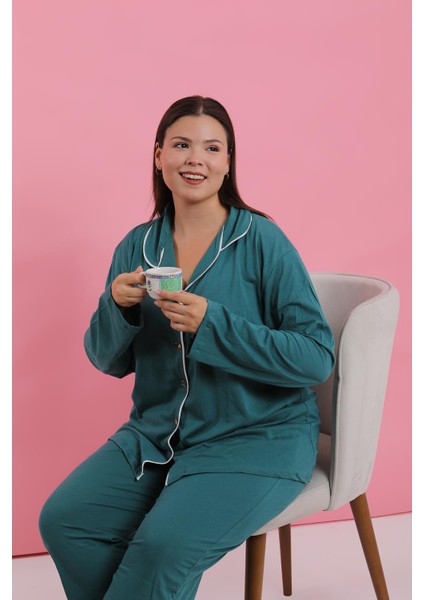 Kadın Büyük Beden Petrol Rengi Düğmeli Pijama Takımı indirimleri