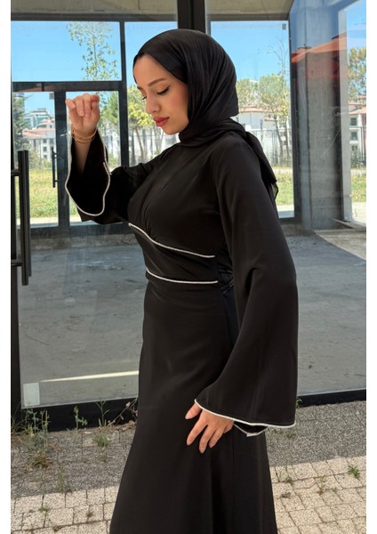 Kolu ve Beli Baget Taşlı Saten Abiye- Siyah modelleri