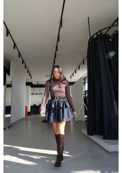 Etek Ucu Dantelli Beli Kemerli Denim Mini Etek