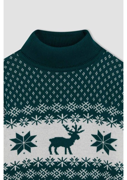 Erkek Çocuk Yılbaşı Temalı Balıkçı Yaka Kazak X9741A623CW