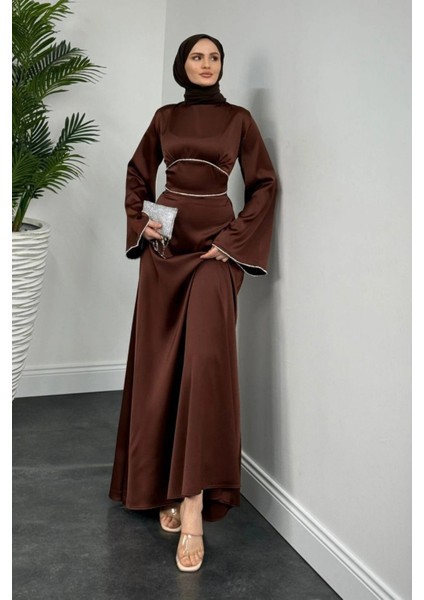 Kolu ve Beli Baget Taşlı Saten Abiye- Kahverengi