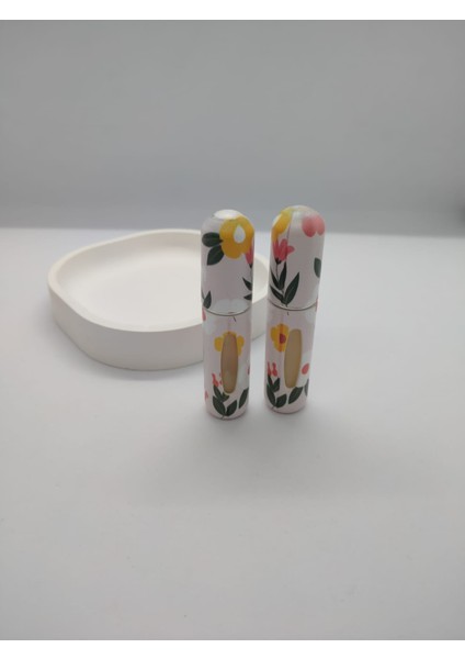 Mini Seyahat Parfüm Dolumlu Atomizer, Taşınabilir Parfüm Sprey Şişesi 5 ml (Papatyalı)