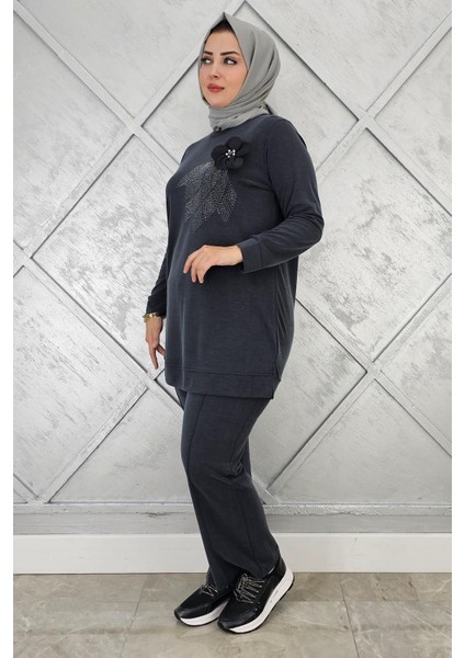 Kadın Dikme ve Taş Detaylı Tesettür Takım fiyatları