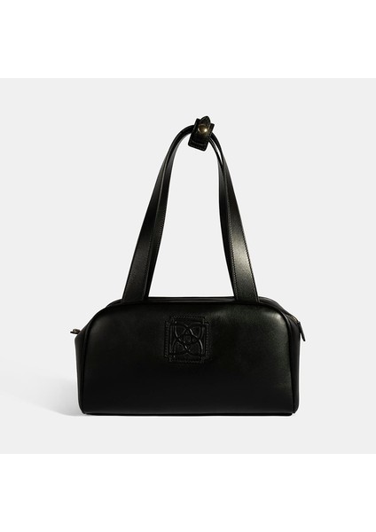 Kadın Siyah Monogram Logolu Deri Omuz Çantası fiyatları