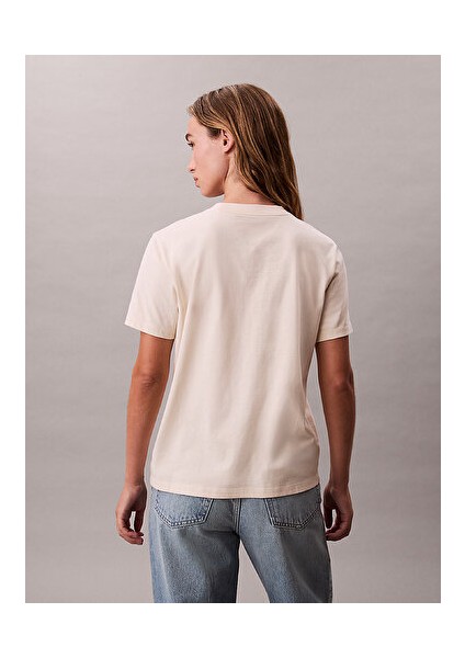 Kadın Beyaz T-Shirt indirimleri