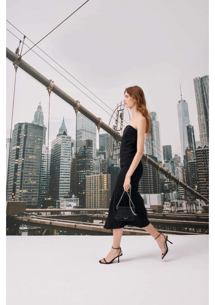 Straplez Basic Düz Yırtmaçlı Midi Siyah Abiye Elbise