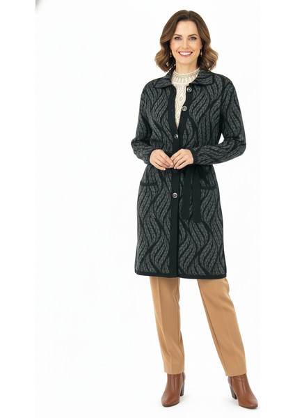 Kadın Kışlık Motifli Düğmeli Cepli Rahat Kesim Likralı Yünlü Dokuma Anne Hırka fiyatları