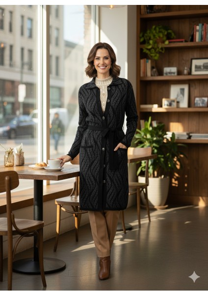 Kadın Kışlık Motifli Düğmeli Cepli Rahat Kesim Likralı Yünlü Dokuma Anne Hırka fırsatları