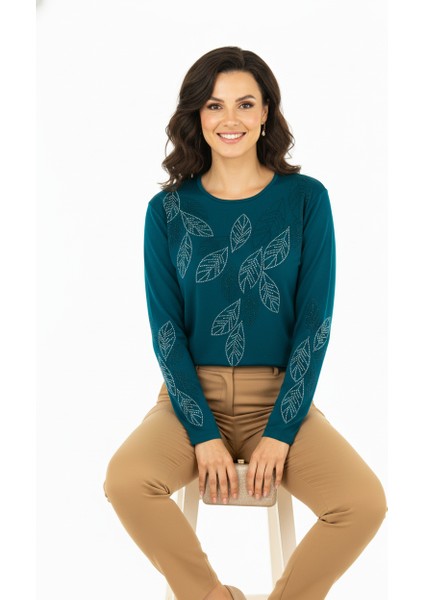 Kadın Yaprak Taşlı Desenli Uzun Kollu Yuvarlak Yaka Rahat Kesim Likralı Nergiz Kumaş Anne Ince Kazak modelleri