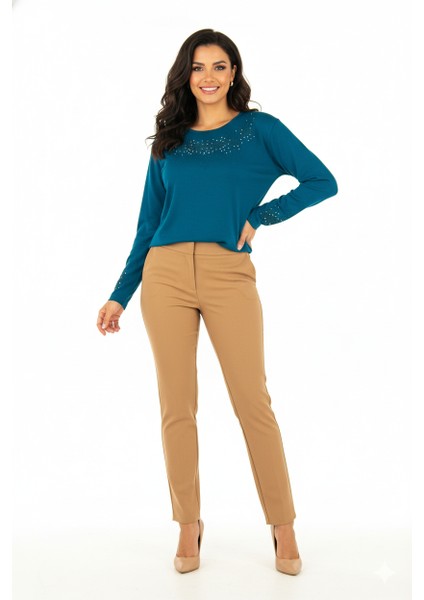 Kadın Damla Taşlı ve Desenli Uzun Kollu Yuvarlak Yaka Rahat Kesim Likralı Nergiz Kumaş Anne Ince Kazak