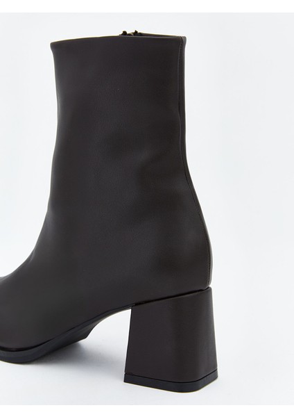 Yeni Sezon Deri Görünümlü Kadın Topuklu Bot indirimleri