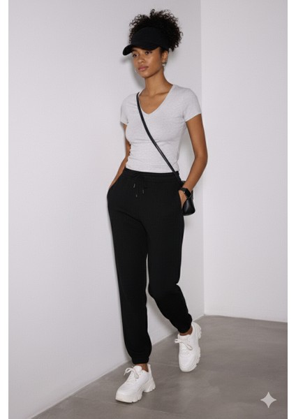 V Yaka Kısa Kol Üst