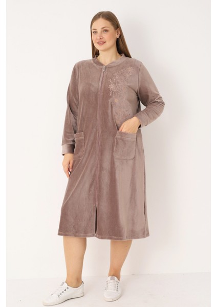 Lacivert Nakış ve Taş Detaylı Pamuklu Kadife Fermuarlı Uzun Kollu Kadın Büyük Beden Elbise fiyatları