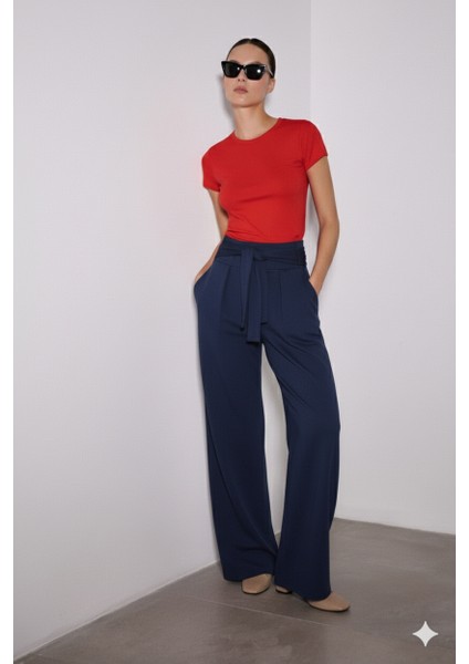 Bisiklet Yaka Kısa Kol Üst fırsatları