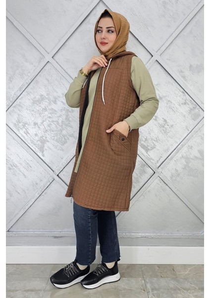 Kadın Kapitone Cepleri Düğme Detaylı Kapitone Yelek