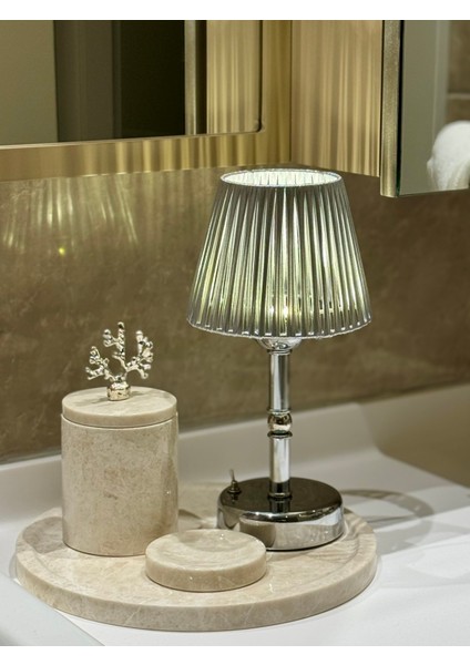 Gümüş Deri Kablosuz Pilli Masa Lambası - Alt Uzun Gümüş