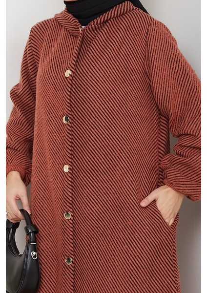 Çizgi Detay Kapüşonlu Kaşe Kap 1634 - Kiremit fırsatları