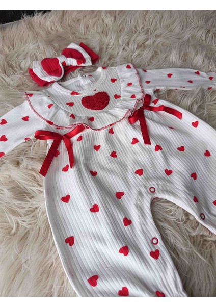 Kırmızı Kalpli Bebek Tulumu ve Bandana %100 Pamuklu Tulum Bebek Giyim fırsatları