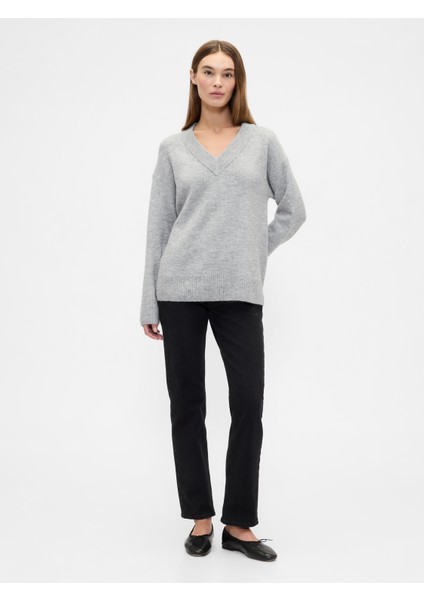 Kadın Gri Oversized V Yaka Kazak fırsatları