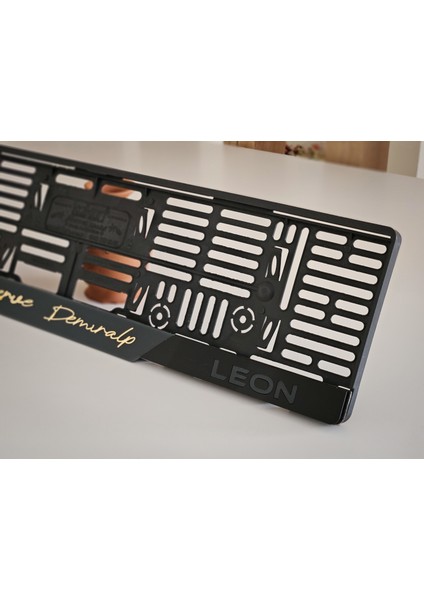 Kişiye Özel Lazer Kesim Pleksi Plakalık fiyatları