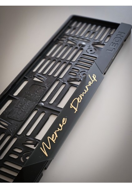 Kişiye Özel Lazer Kesim Pleksi Plakalık modelleri