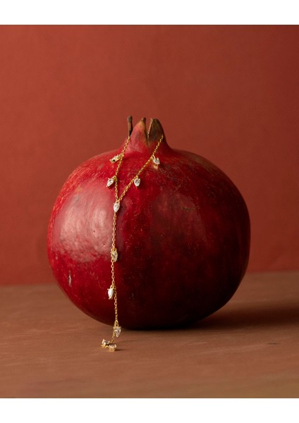 925 Ayar Gümüş Altın Renkli Y Lariat Kolye – Damla ve Baget Zirkon Taşlı Minimal Katmanlı Kolye - Silveria Jewels fırsatları