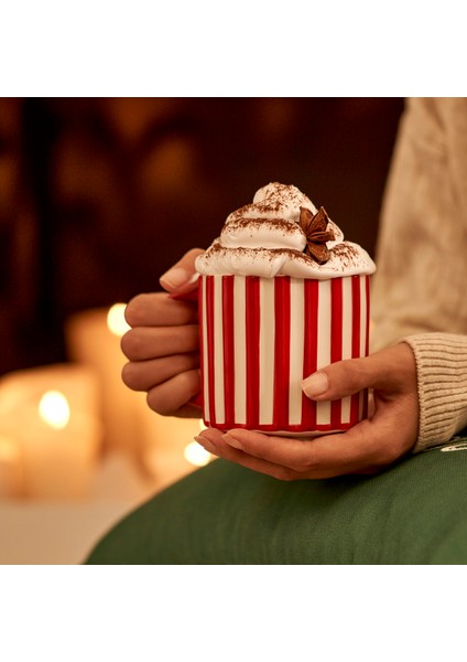 Merry Yılbaşı Seramik Kupa Kırmızı (500 cc) modelleri