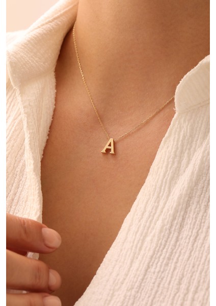 14 Ayar Altın Üç Boyutlu Harf Kolye