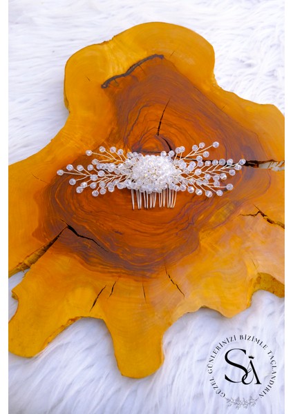 Tamamen El Yapımı Kristal Taşlı Şık ve Zarif Düğün ve Nişan Gelin Tacı ve Saç Aksesuarı