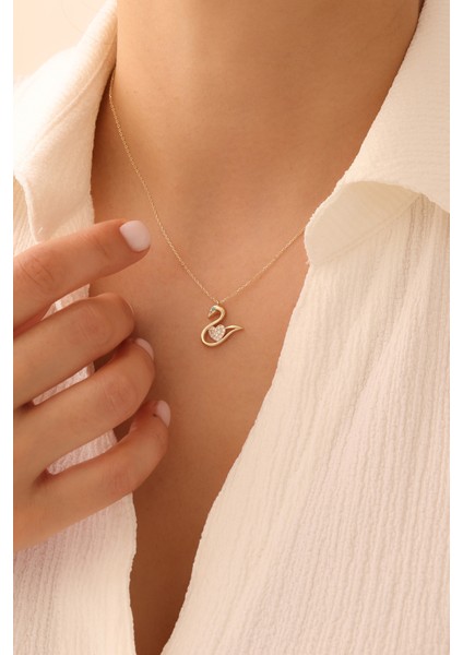 14 Ayar Altın Kalp Detaylı Kuğu Kolye modelleri