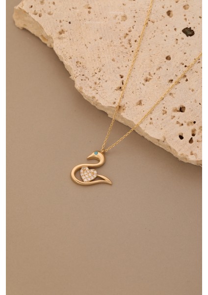 14 Ayar Altın Kalp Detaylı Kuğu Kolye fırsatları