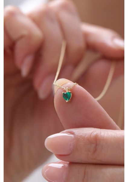 14 Ayar Altın Zümrüt Tektaş Kolye modelleri