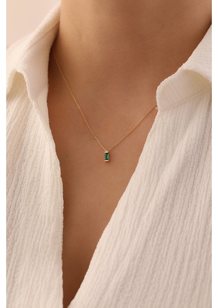 14 Ayar Altın Zümrüt Dikdörtgen Kolye modelleri