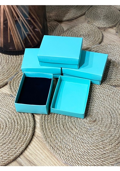 Kolye Yüzük Küpe Kutusu 24LÜ (Montajlı)