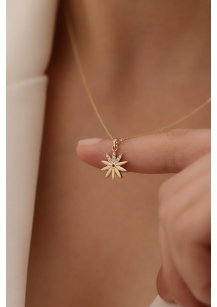 14 Ayar Altın Taşlı Çiçek Kolye