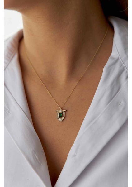 14 Ayar Altın Yeşil Taşlı Kolye