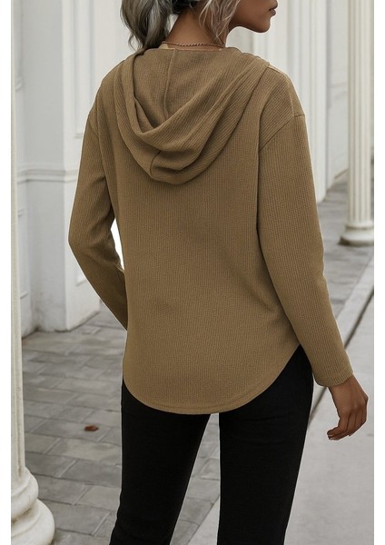 Kadın Uzun Kollu V Yakalı Kapşonlu Waffle Bluz fiyatları