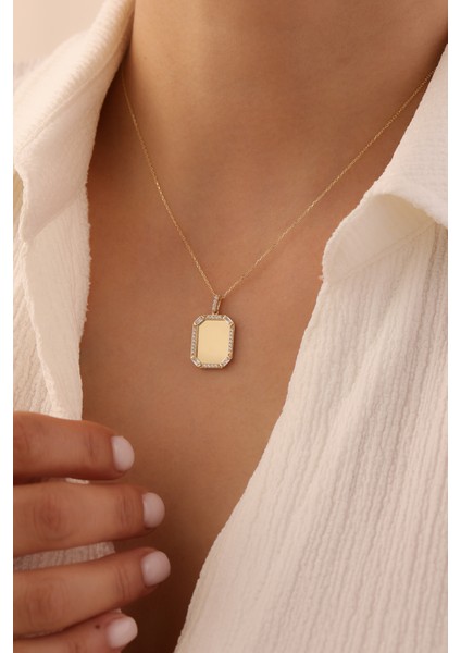 14 Ayar Altın Dikdörtgen Baget Taşlı Plaka Kolye modelleri