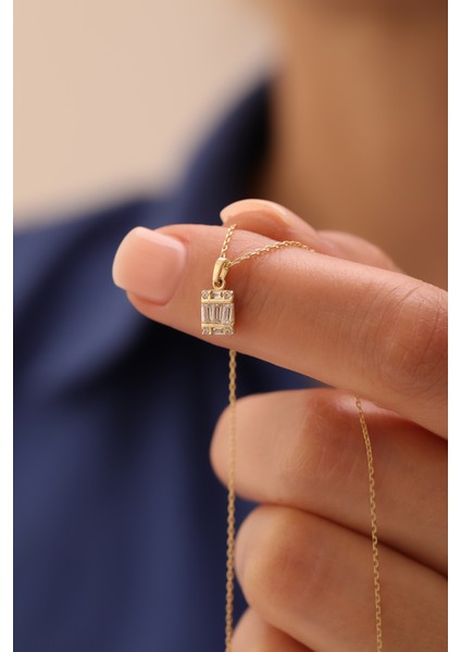 14 Ayar Altın Baget Kolye