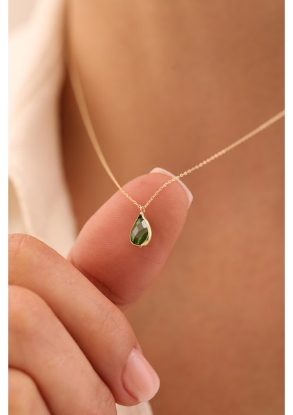 14 Ayar Altın Zümrüt Taşlı Kolye