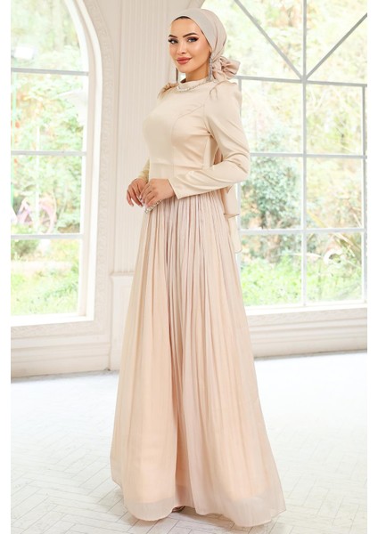 Taş Detaylı Eteği Piliseli Saten ve Yoryo Ipek Tesettür Abiye Elbise Krem 1046 modelleri