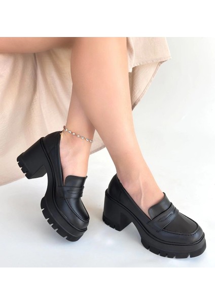 Techmrt Janes Siyah Cilt Dolgu Topuk Ayakkabı (Numara: 39) fırsatları